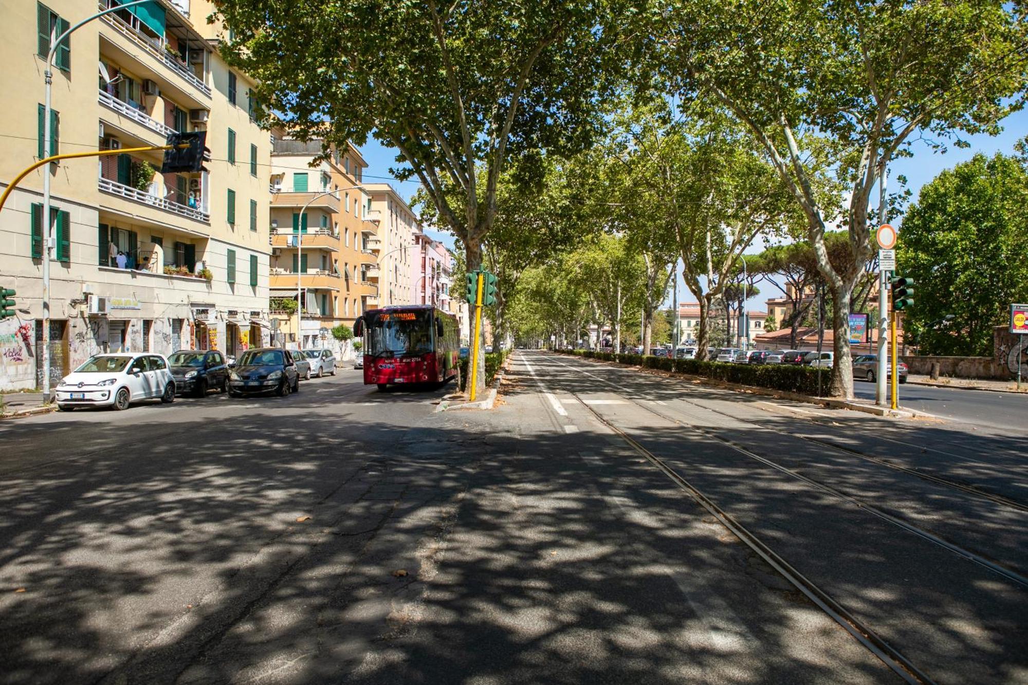 Holiday Homes Rome - Green Apartment S Camillo - Near Trastevere Экстерьер фото
